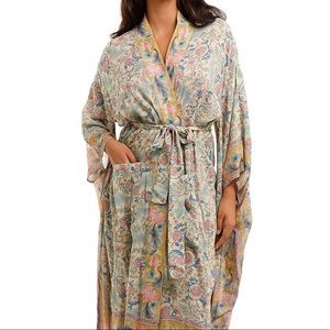 SPELL Oasis Kimono 🦚